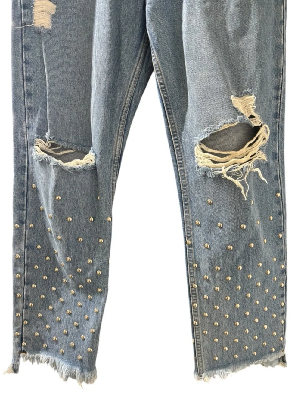 Carmar Women's Blue Straight Leg Jeans‎ Distressed Silver Stud Detail Size 29